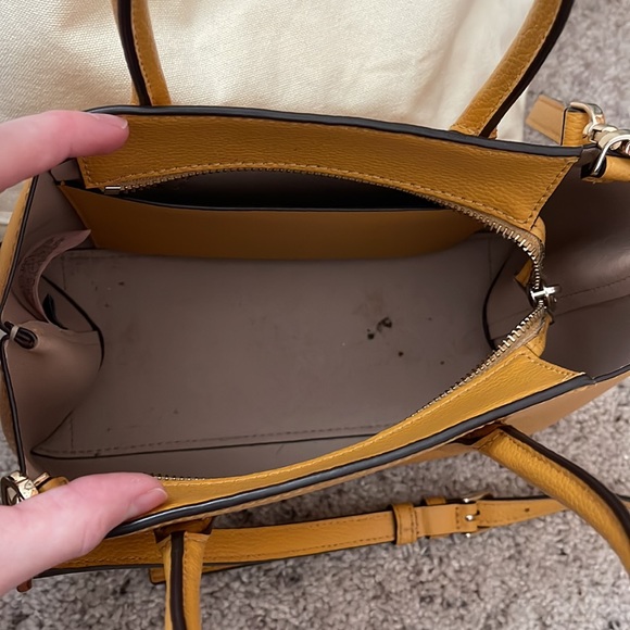 Yellow Kate Spade - Picture 3 of 8